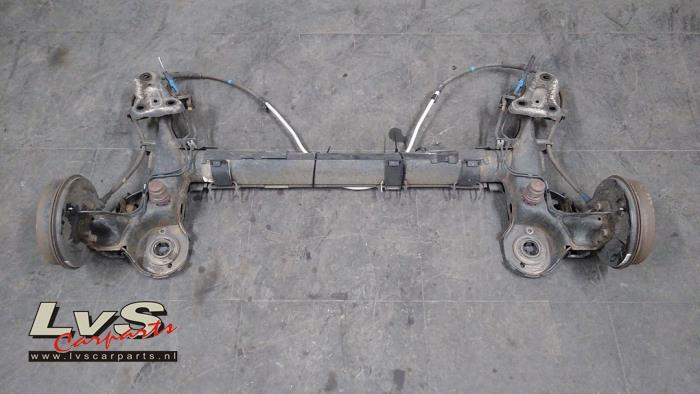 Peugeot 208 Arbre entraînement roue avant