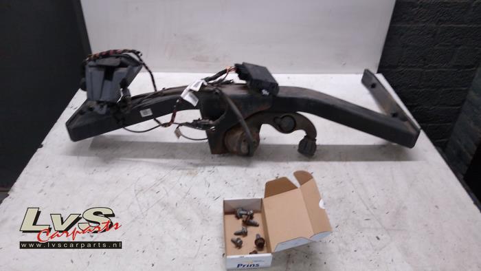 Volkswagen Tiguan Crochet d'attelage