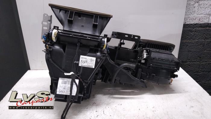 Volkswagen Tiguan Boîtier chauffage