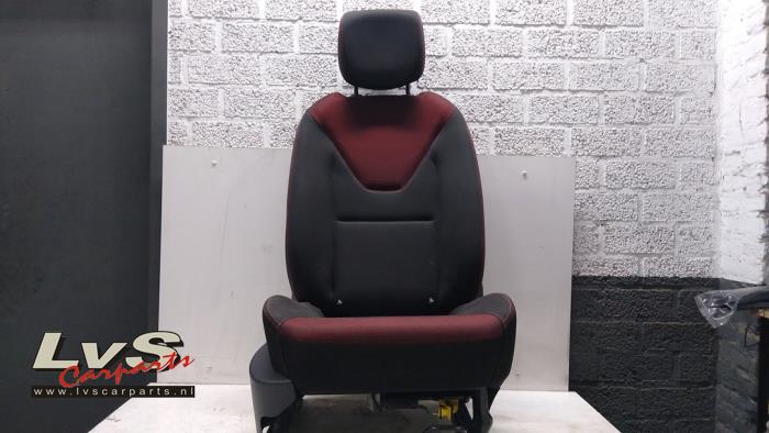 Renault Clio Siège droit