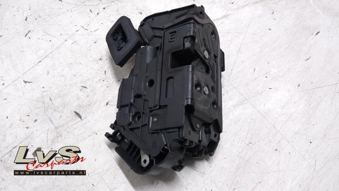 Volkswagen Golf Deurslot Mechaniek 4Deurs rechts-voor