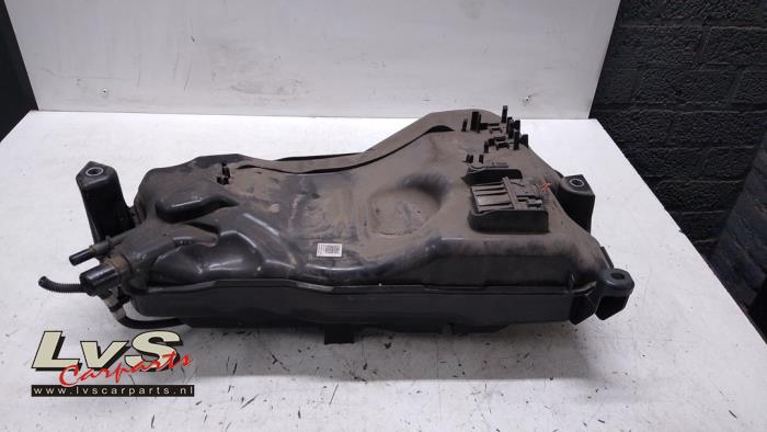 Volkswagen Golf Adblue Tank