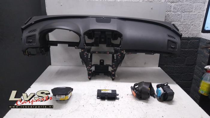 Opel Insignia Airbag set + dashboard