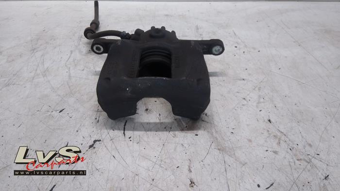 Renault Trafic Front brake calliper, right