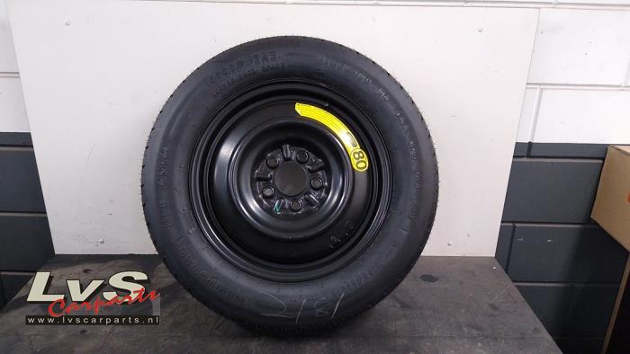 Jeep Compass Space-saver spare wheel