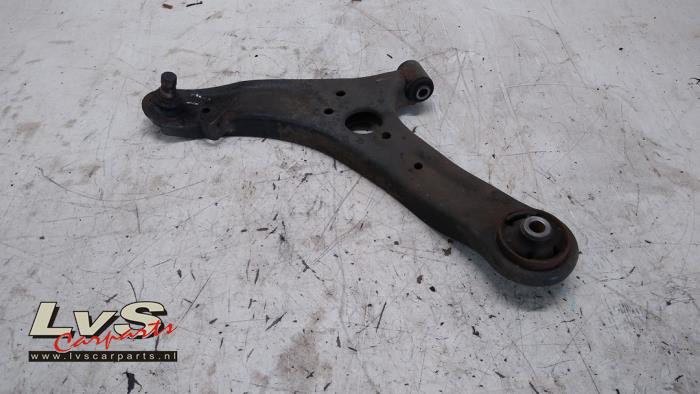 Kia Picanto Bras de suspension avant gauche