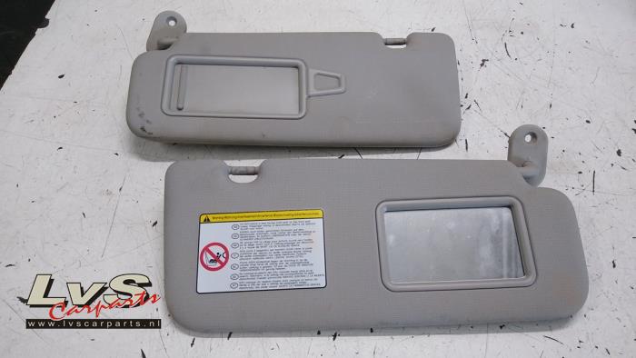 Kia Picanto Ensemble pare-soleil