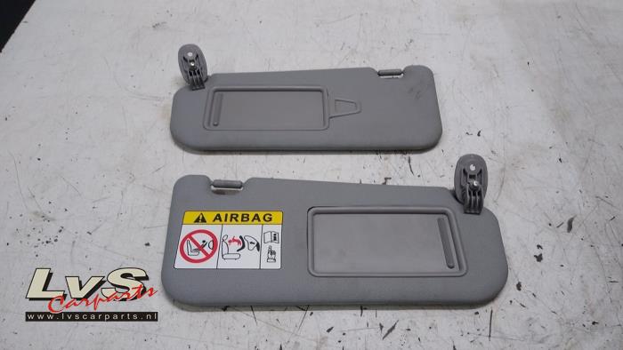 Kia Rio Ensemble pare-soleil