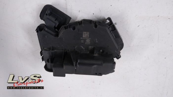 Volkswagen Golf Deurslot Mechaniek 4Deurs rechts-achter