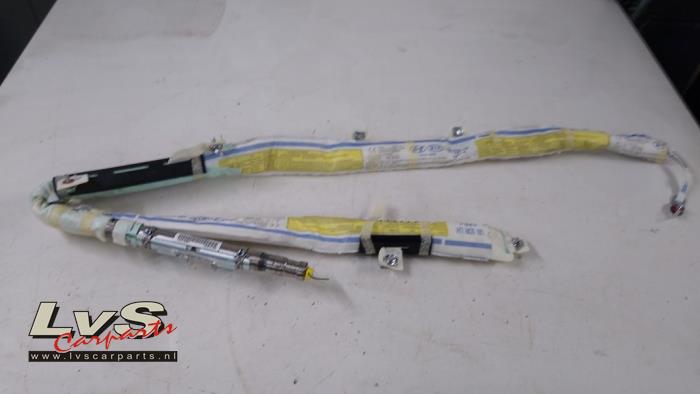 Kia Rio Airbag Himmel links