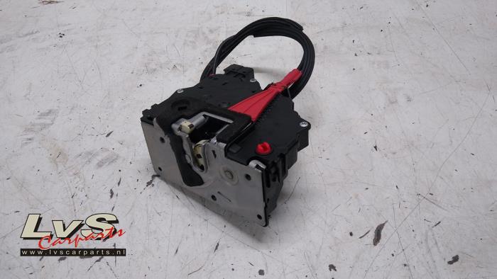 Opel Meriva Rear door mechanism 4-door, right