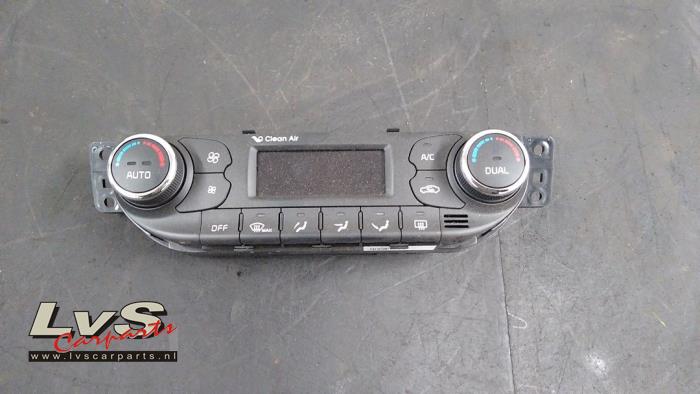 Kia Ceed Air conditioning control panel