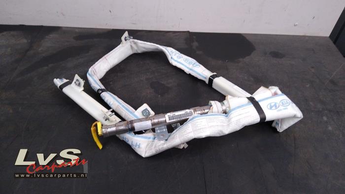 Kia Ceed Airbag Himmel links