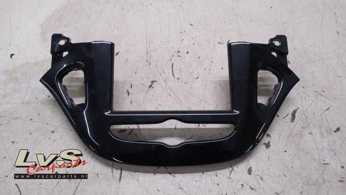 Opel Corsa Cadre radio
