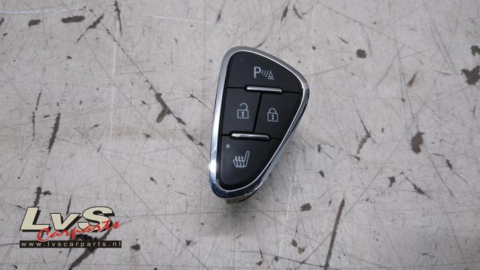 Opel Corsa Commutateur