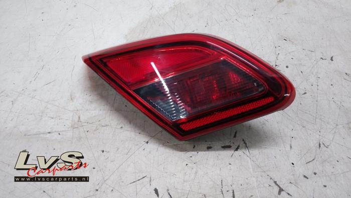 Opel Corsa Feu arrière gauche