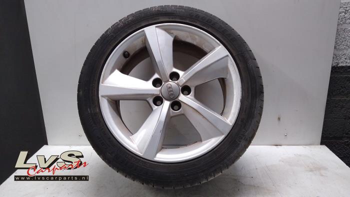Audi A1 Velg + Band