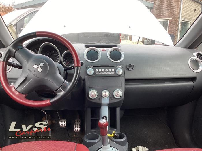 Mitsubishi Colt Airbag set + dashboard