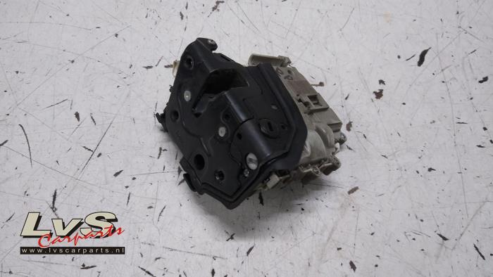 Audi A1 Türschlossmechanik 4-türig rechts hinten