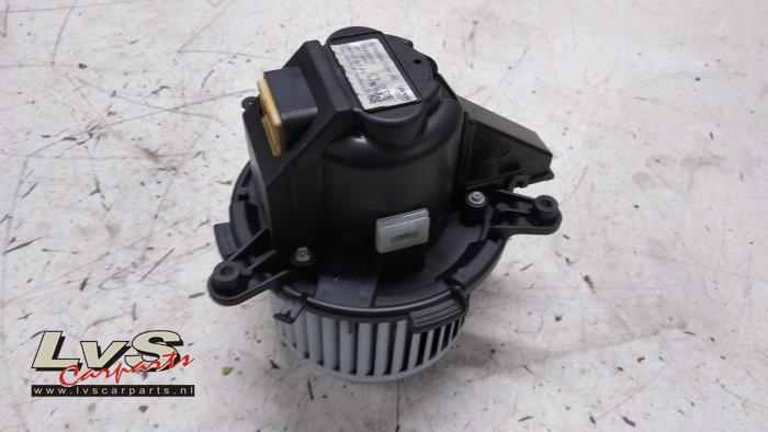 Peugeot Expert Heating and ventilation fan motor