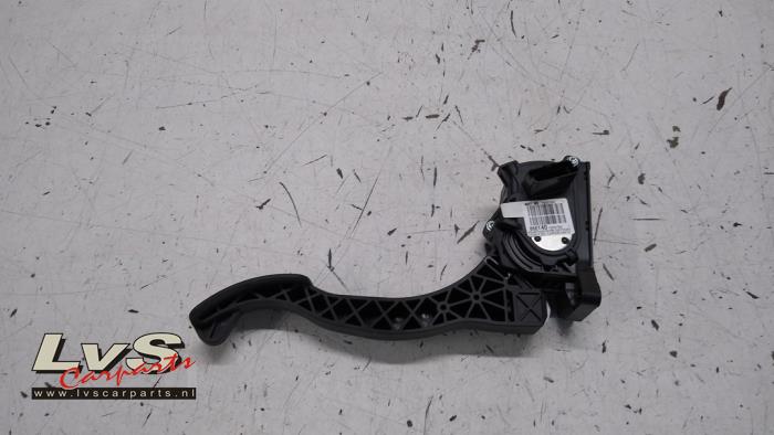 Peugeot Expert Gaspedal