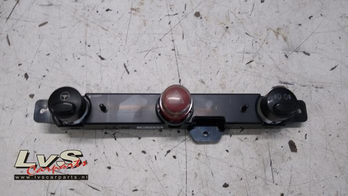 Fiat 500 Panic lighting switch