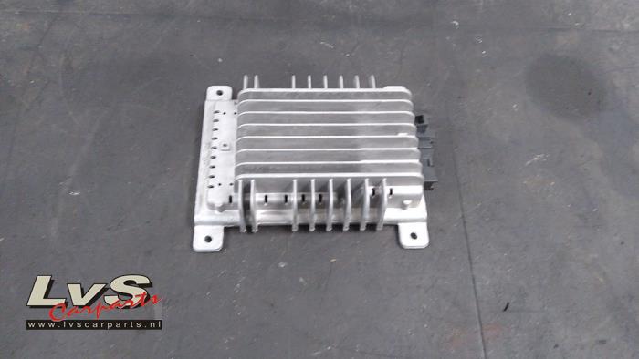 Mazda MX-5 Radioverstärker