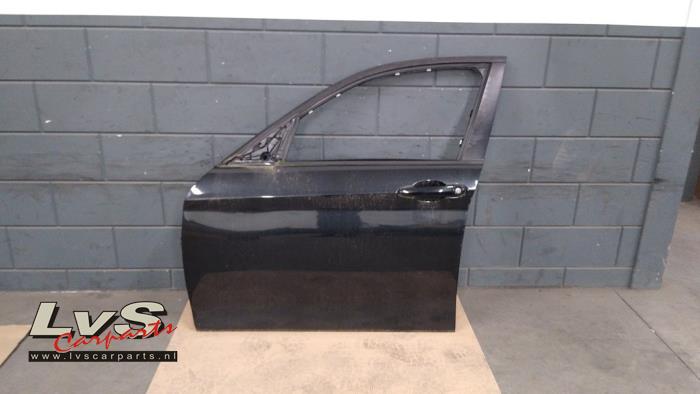 BMW 1-Serie Door 4-door, front left