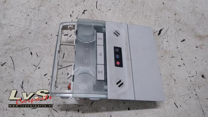 Opel Corsa Eclairage intérieur avant