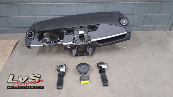 Renault Zoe Airbag set + dashboard