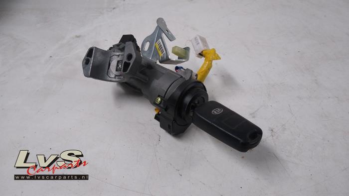 Kia Rio Serrure de contact + clé