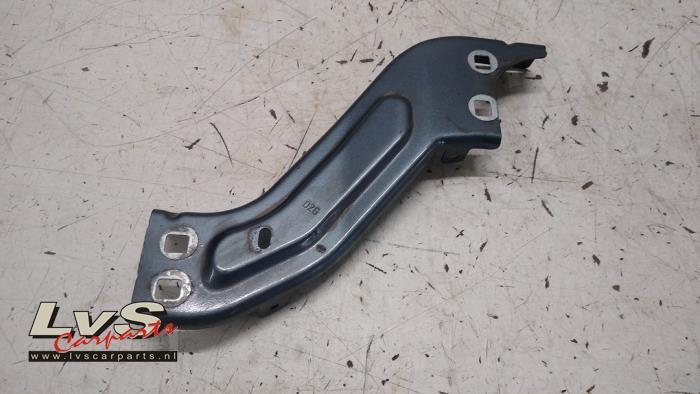 Citroen Berlingo Headlight frame, left