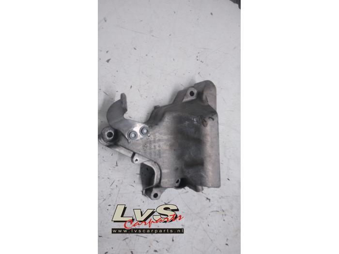 Skoda Fabia Kettenkasten Deckel