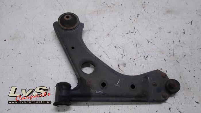 Opel Corsa Querlenker links vorne