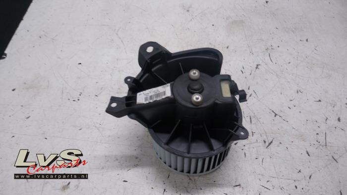 Opel Corsa Heating and ventilation fan motor