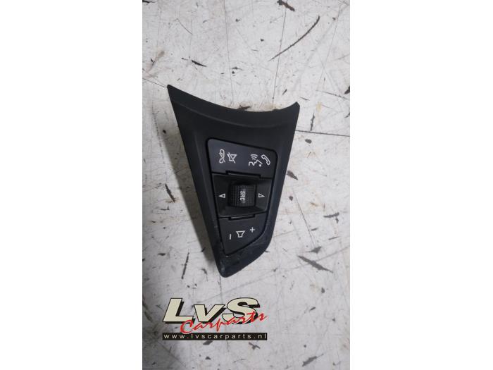 Opel Corsa Radiobediening Stuur