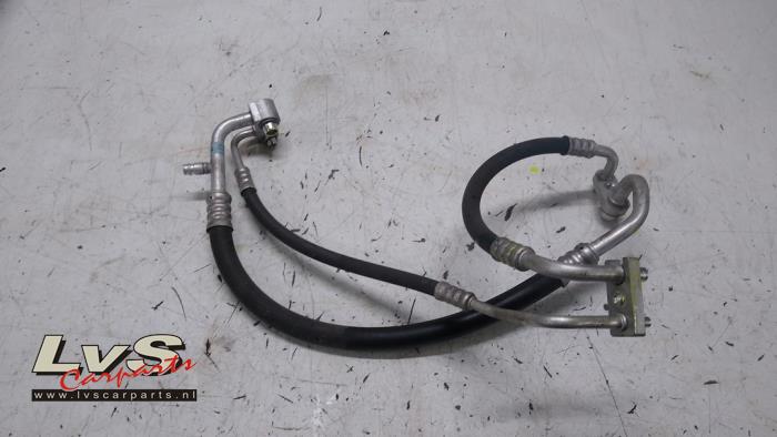 Opel Corsa Airco Leiding