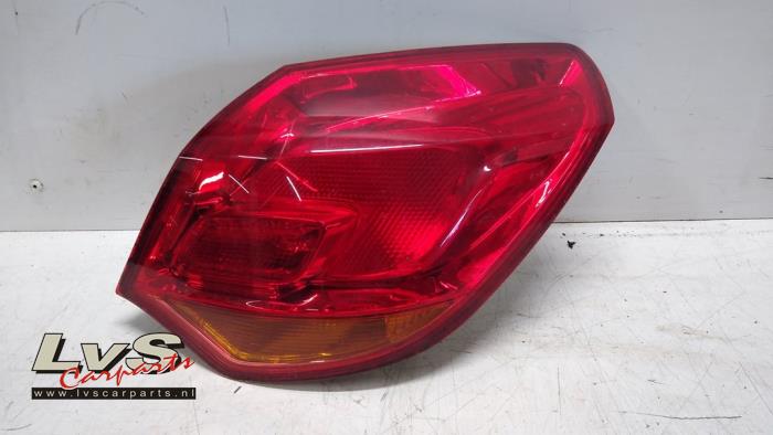 Opel Astra Taillight, right