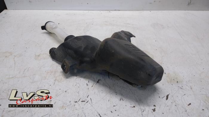 Opel Astra Front windscreen washer reservoir