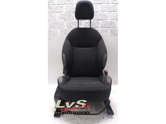Peugeot 208 Siège droit