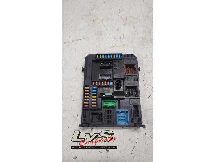 Peugeot 208 Ordinateur contrôle fonctionnel