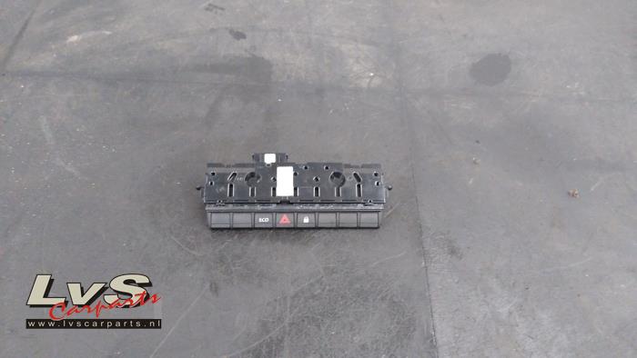 Renault Zoe Panic lighting switch