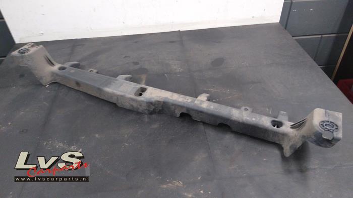 Renault Zoe Stoßstangenstütze mitte hinten