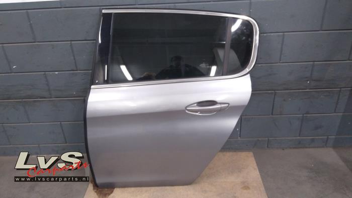 Peugeot 308 Tür 4-türig links hinten