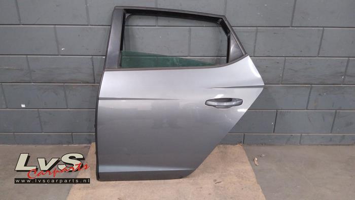 Seat Leon Rear door 4-door, left