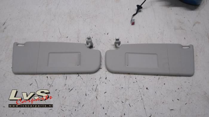 Volkswagen Polo Ensemble pare-soleil