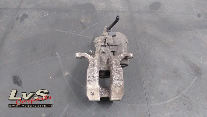 BMW 3-Serie Remklauw (Tang) rechts-achter