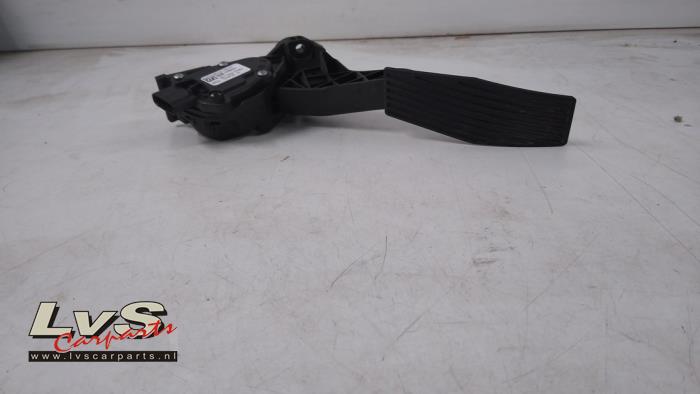 Opel Astra Gaspedal