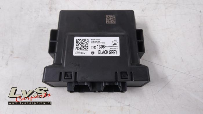 Opel Astra Gateway module