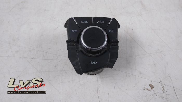 Opel Insignia Regelunit Multi Media
